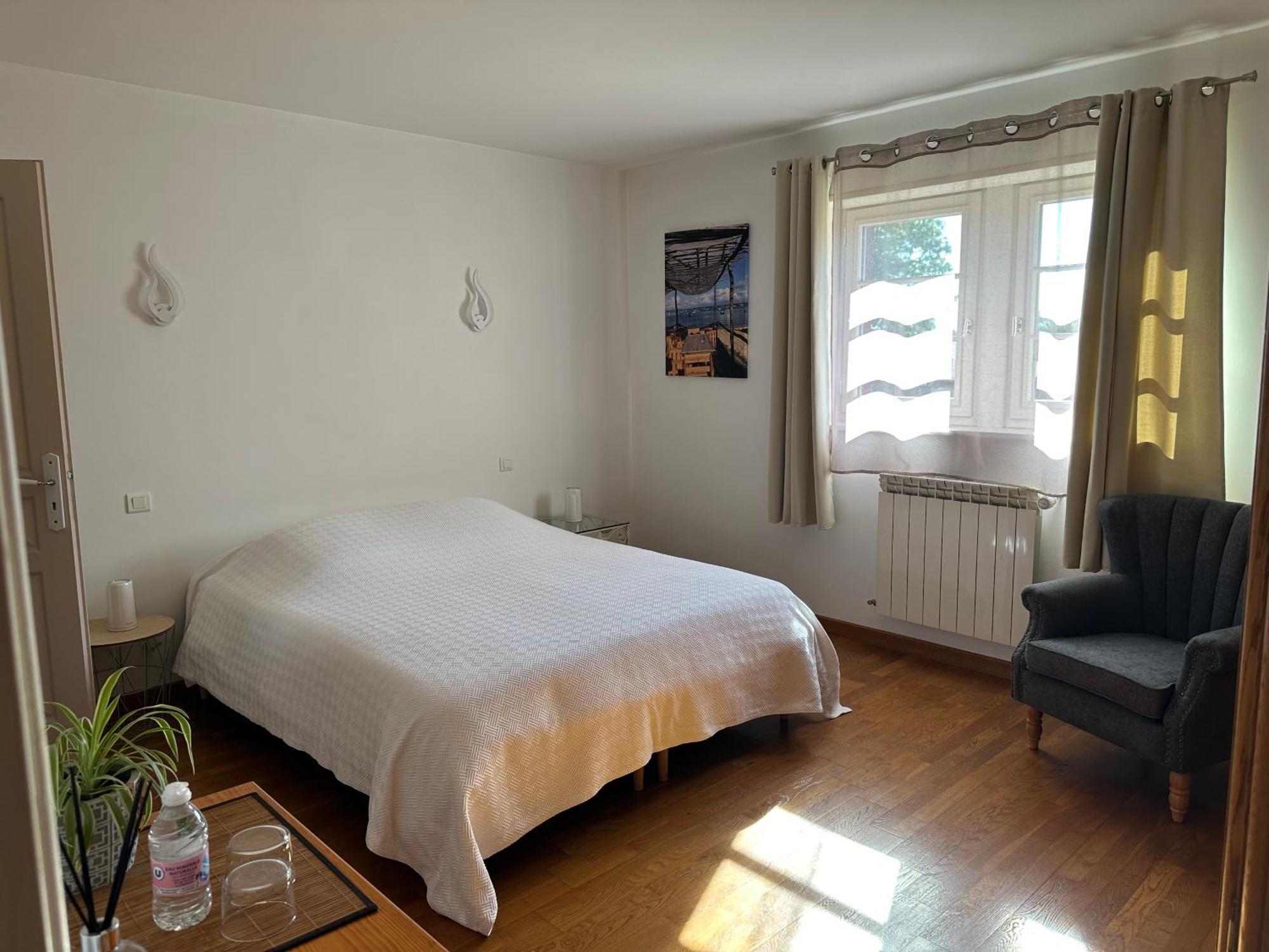 Les Chambres D'Arrauntz 于斯塔里茨 客房 照片